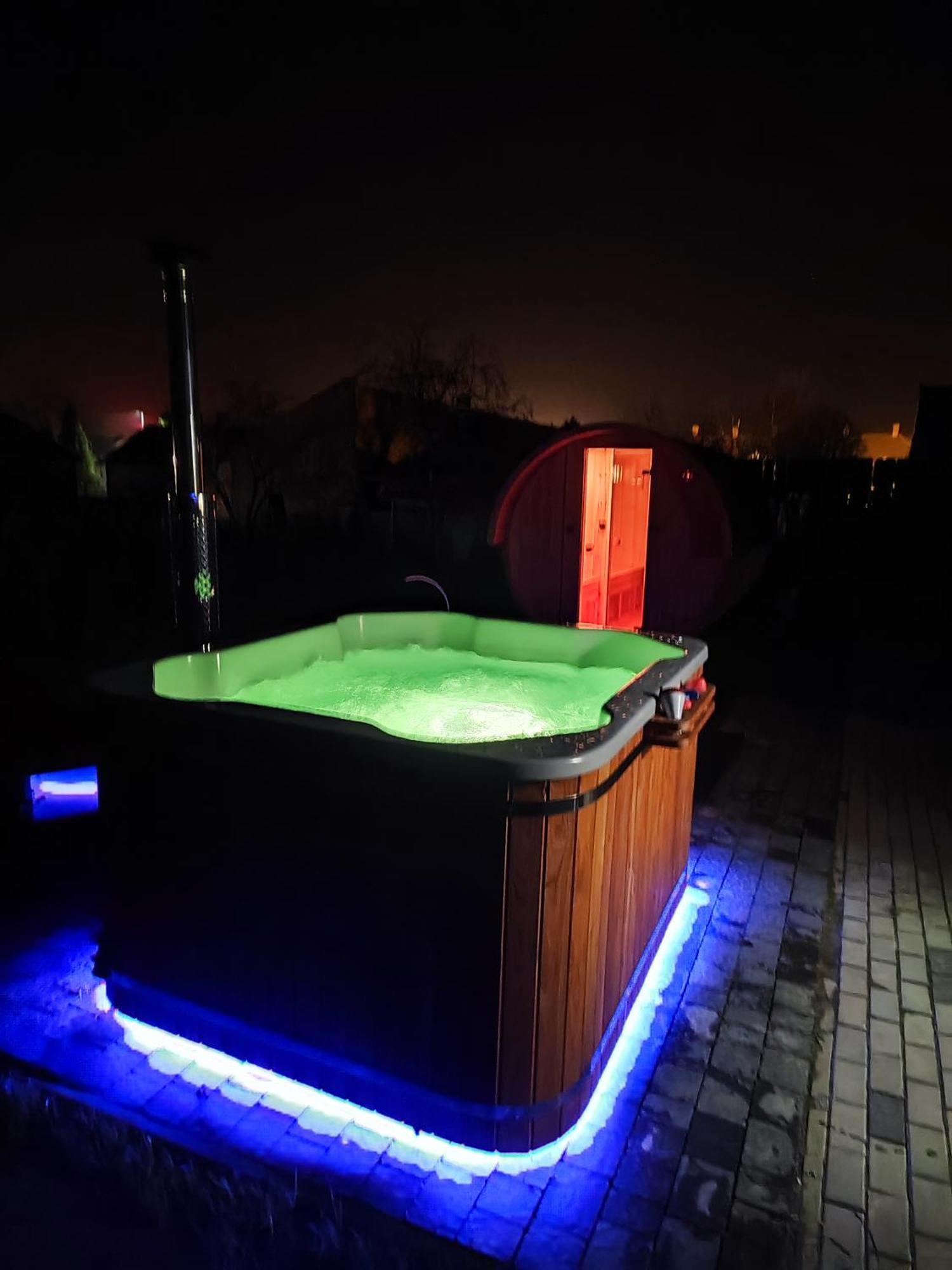 U Janka Trzeciego 6 Sauna & Jacuzzi Oleszyce Exterior photo
