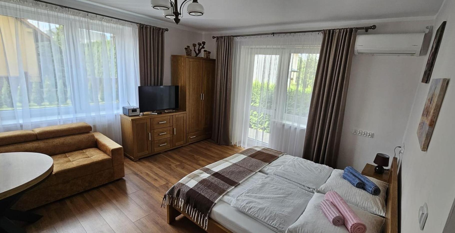U Janka Trzeciego 6 Sauna & Jacuzzi Oleszyce Exterior photo